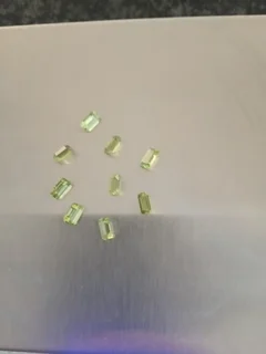 Genuine Peridot gems 0.6 - 1 ct (R50 each)