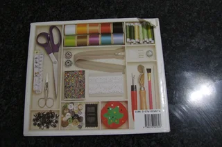 Reader&#39;s Digest Complete Guide to Sewing