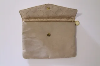 Bvlgari Emirates amenity make-up bag