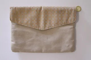 Bvlgari Emirates amenity make-up bag