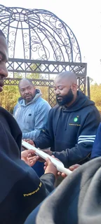 ✨ YEAR-END TEAM BUILDING SPECIALS – MOTIVATE &amp; CELEBRATE WITH YOUR TEAM! ✨