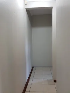 A well maintained,  neat  &amp; freshly painted 1 or 2 Bed  Apartment no 1  for rent  in Randburg.