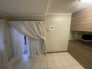 A BEAUTIFUL WELL LOOKED AFTER COTTAGE HOUSE UP FOR RENT IN BORDEAUX NORTH, WHICH IS PART OF RANDBURG