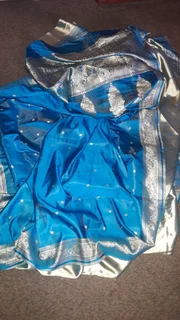 Striking Beautiful Silk Sarie( 5mx1.20m)  ..turquoise And Gold ..new