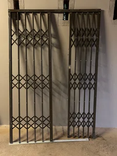 7 Trellidors for sale.