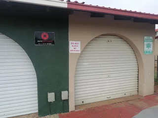 Super Spacious 2 Bedroom, 1 Bathroom Simplex with huge yard in a complex for rent at Ormonde.