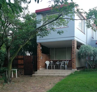 Garden Flat Waterkloof Glen