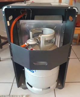 Gas heater 3 panel plus 9kg gas cylinder