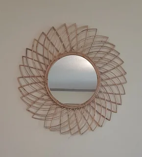 Wall mirror – R400