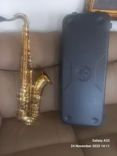 Tenor Yamaha Saxophone YTS-275