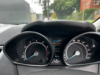 2017 Ford fiesta 1.0 T  ecoboost ,trendline ,manual ,121000kms ,Fsh , drives well with no issues.