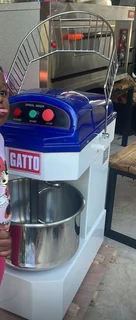 Gas Bakery Oven and 20l mixer