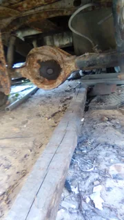 Nissan bakkie diff 1 Tonner call or WhatsApp 0673355910