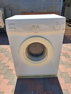 Kelvinator tumble dryer