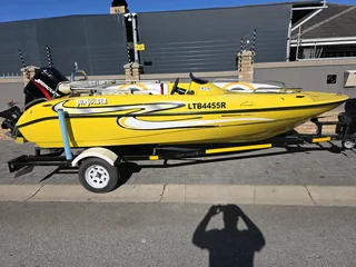Sunseeker with 125Hp Mercury
