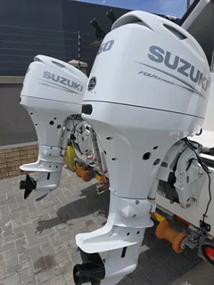 2x60Hp Suzuki Fourstrokes