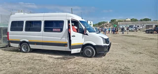 22 seater bus for hire