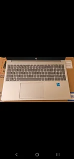 HP 15 i3 N305, 8GB, 256GB NVMe 15.6&#34; ( New condition &amp; has full warranty )