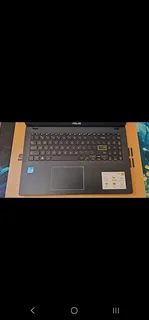 ASUS E510 Intel Celeron,4GB,256GB NVMe, Windows 11 ( Full Warranty )