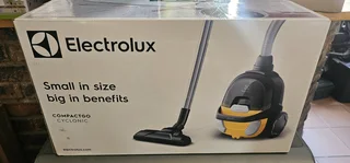 Electrolux Compact Go Cyclonic Vacuum ( Brand new sealed )