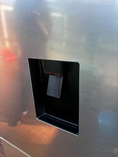 Hisense 463LT Fridge Freezer H610BS-WD Demo Model