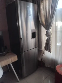 Samsung fridge
