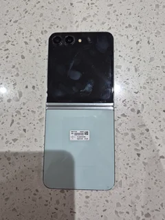 Samsung Galaxy Z Fold 6