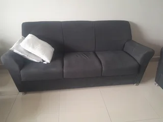 Lounge set 6 seater sofa used for sale R3000