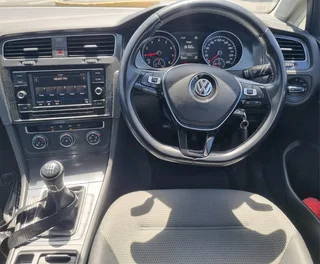 SUPER SPORTY GOLF 2018 Volkswagen GOLF 7 1.0 Comfortline