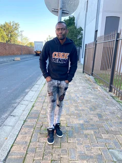 Looking for a job as a driver and gardener or any other job