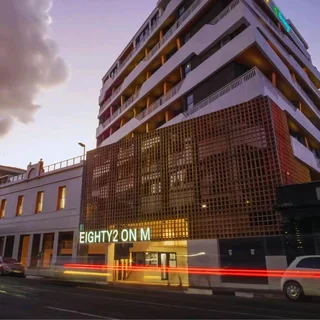 Sea point Studio/Apartment for sale