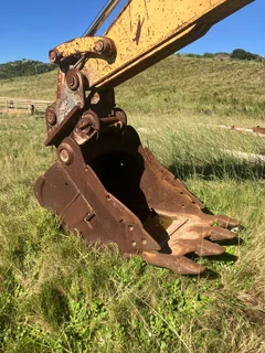 Excavator - Ad posted by Chrisdean Visser