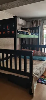 Double Bunk bed