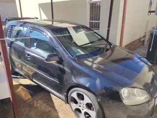 2005 Volkswagen Golf Hatchback