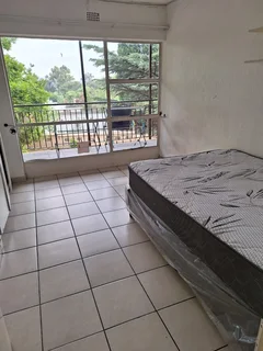 Clean Room to Rent in a Secure Complex