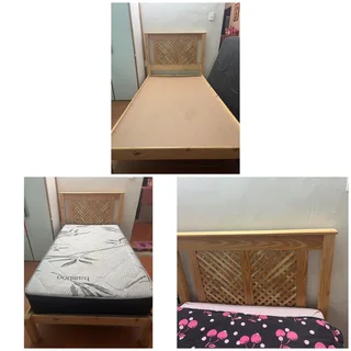 3/4 Pine Wood bed with Matrass