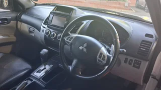 2017 Mitsubishi Pajero SUV