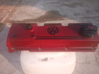 Vw golf 2.0 8v custom aluminum tappet cover and oil cap