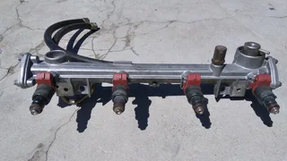 Mercedes Benz W202 M111 fuel rail with injectors