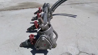 Mercedes Benz W202 M111 fuel rail with injectors