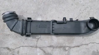 Mercedes benz W202 M111 air intake pipe
