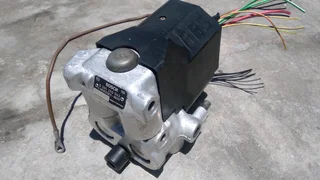 Mercedes benz W202 Bosch ABS pump