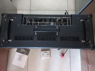 Vox Valvetronix AD100VT 100W 2x12" Digital Modeling Guitar Combo Amplifier