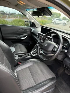 2023 Peugeot Landtrek Double Cab