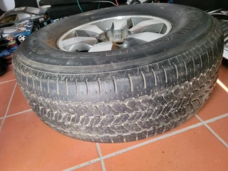 Toyota Fortuner Mag and tyre(1 only)