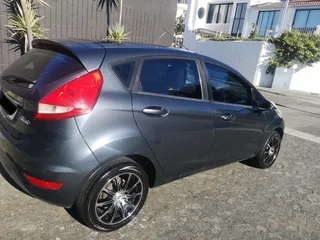 Ford Fiesta 1.4 Ambiente 2012. Grey. 167,000km, FSH, Alloys