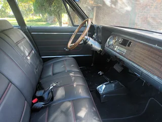 1966 Oldsmobile Ninety Eight V8 bigblock 7L
