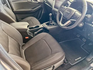 2025 Isuzu D-Max 1.9 LS Double Cab Manual