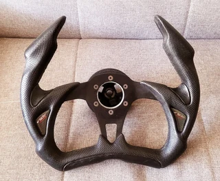 Simoni Racing Steering Wheel and Chrome Hub