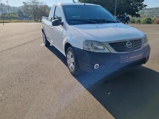 2019 Nissan Np200 1.6i